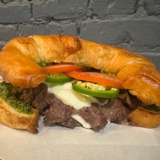 Pesto Croissant Burger